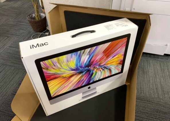 新入社員用のMac到着。